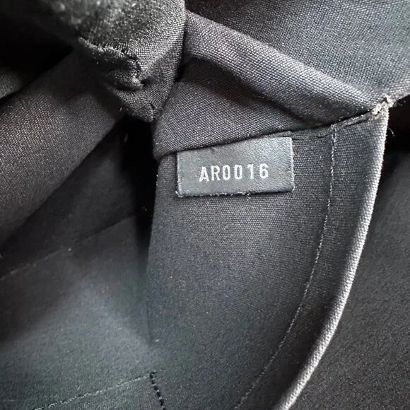 Authentic Louis Vuitton Segur Epi Leather Shoulder Bag - Picture 13 of 16